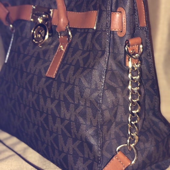 Michael Kors purse